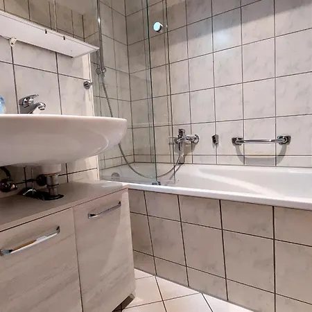 Haus Rabe By Rujana بينز